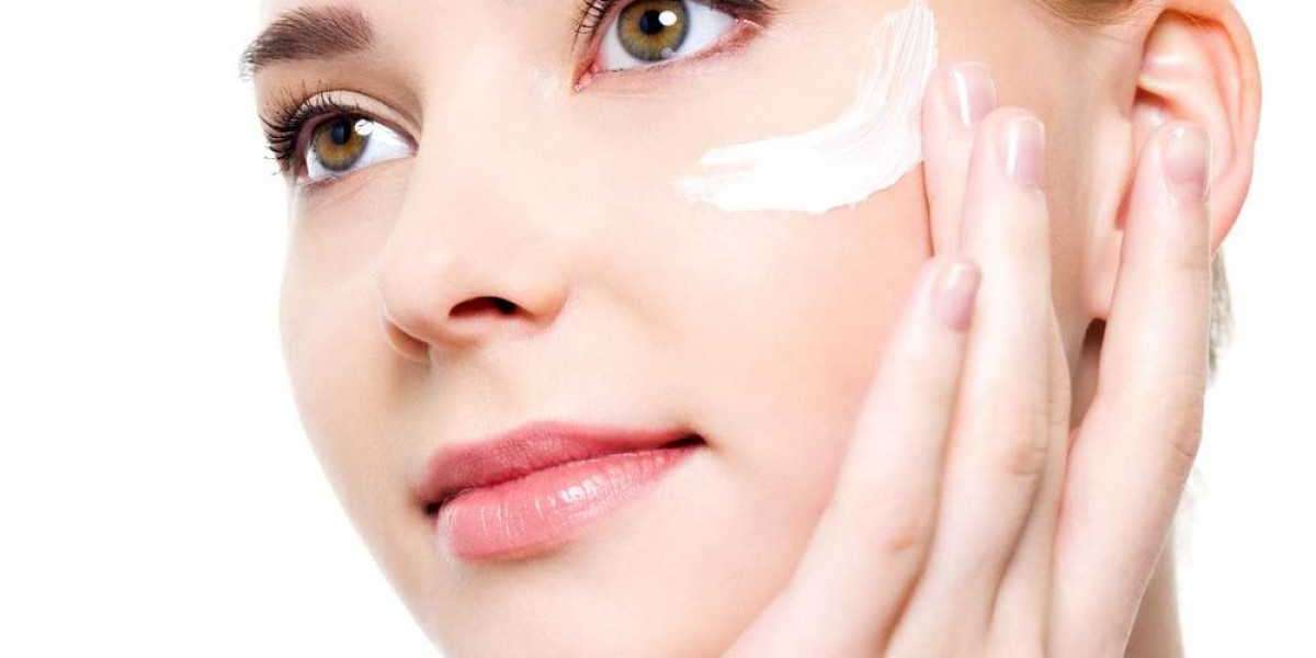 What Is The Use Of Lavelle Derma Cream?