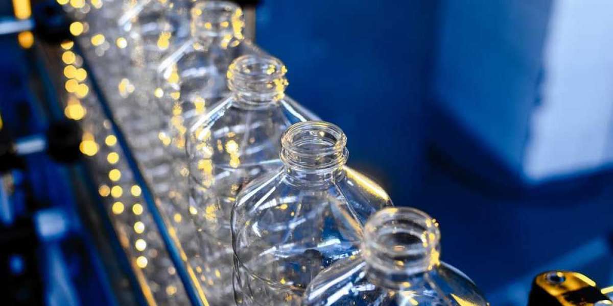 Polyethylene terephthalate (PET) Bottles Market Size, Trends, SWOT, PEST, Porter’s Analysis, For 2021–2028