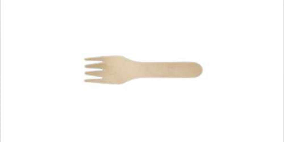 Are wooden forks better than plastic forks?