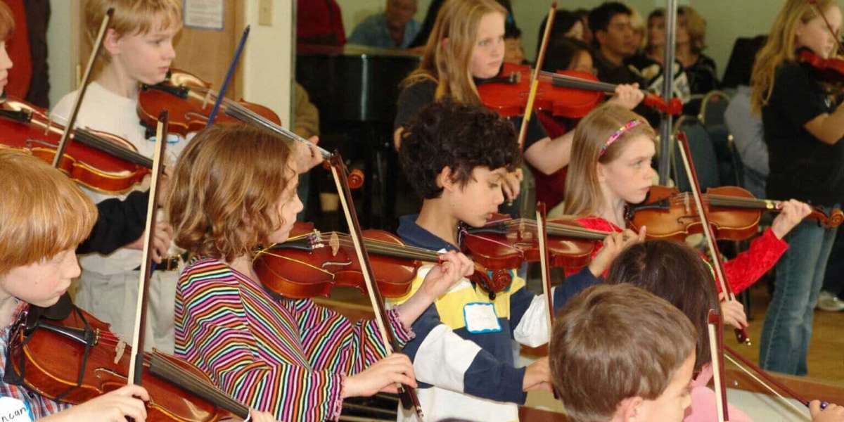 Ways Violin, Guitar, and Piano Lessons Can Enhance Your Life