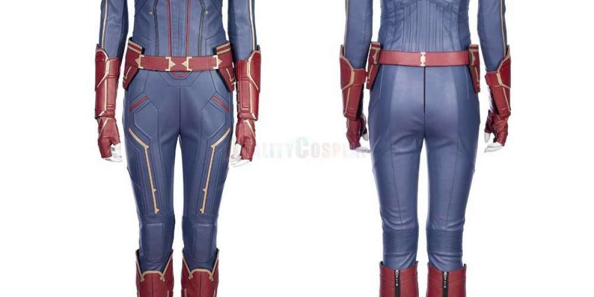 How to pull off a Fantastic Captain Marvel Cosplay