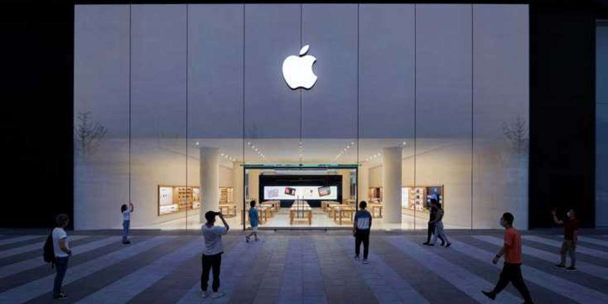 Expert Assistance and Support at India Ifuture Apple Store