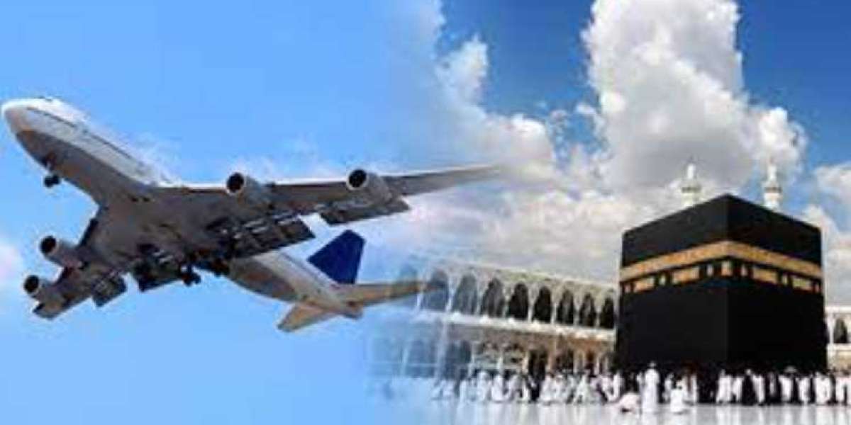 Cheap December Umrah Packages Deals 2023 from UK - Baitullah Travel Offers