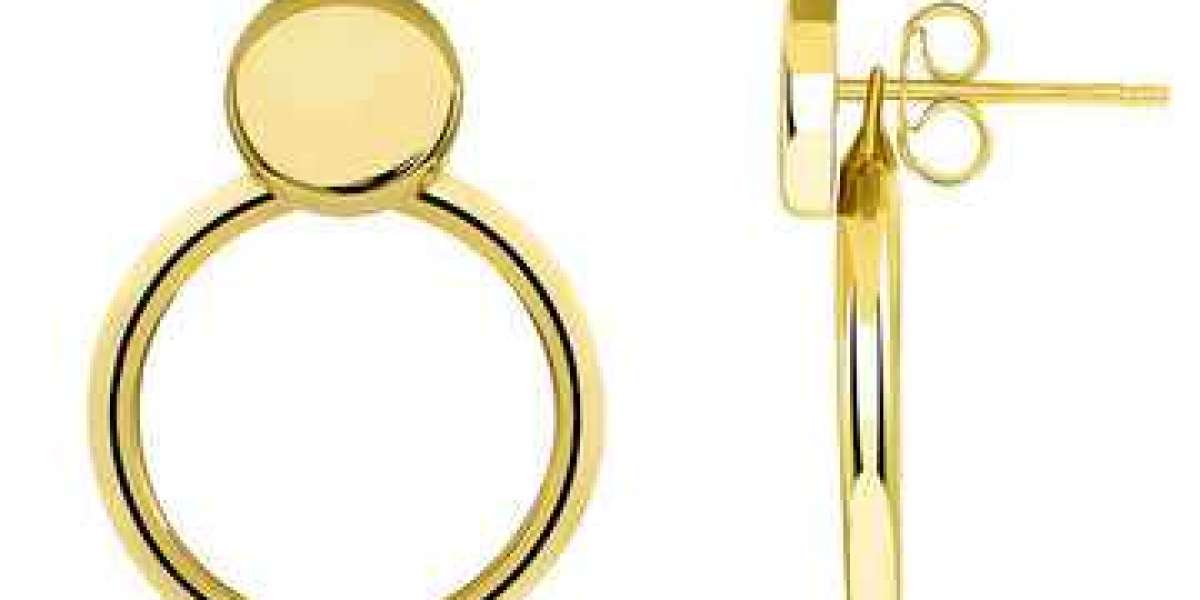 The Best Gold Earrings for Women to Express Yourself