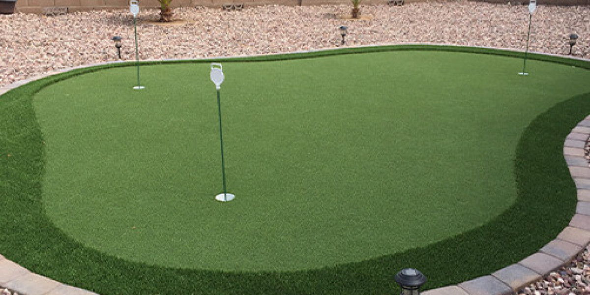 How To Install An Artificial Putting Green In Your Backyard?