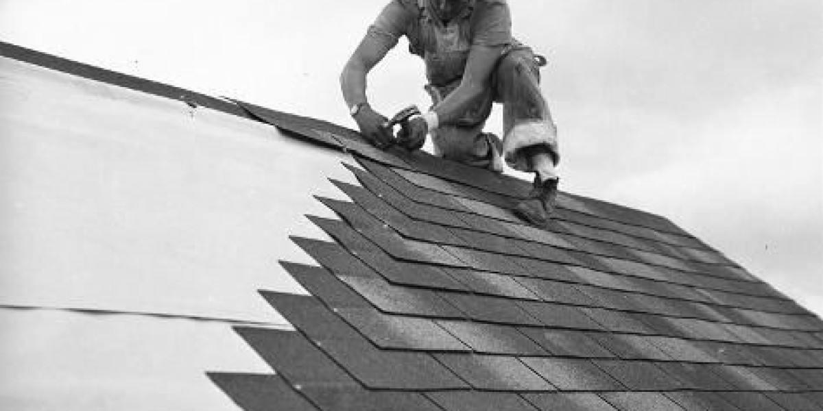 Roofers in Hayes 