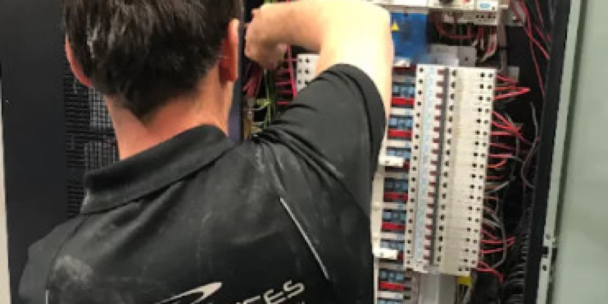 Circuit Breakers Services - 24/7 Electrical Services Brisbane