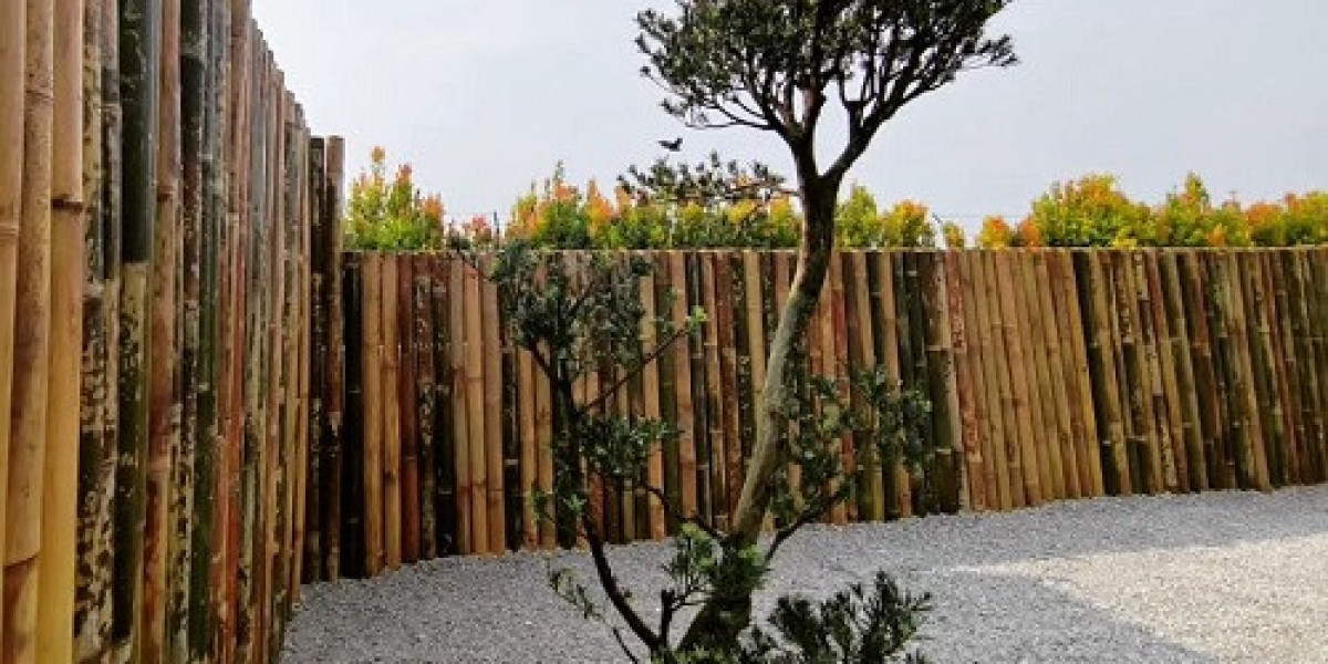 Sealing the Deal: Choosing the Best Sealant for Your Bamboo Fence