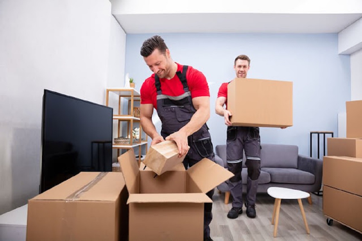 The Benefits of Full-Service Long-Distance Movers