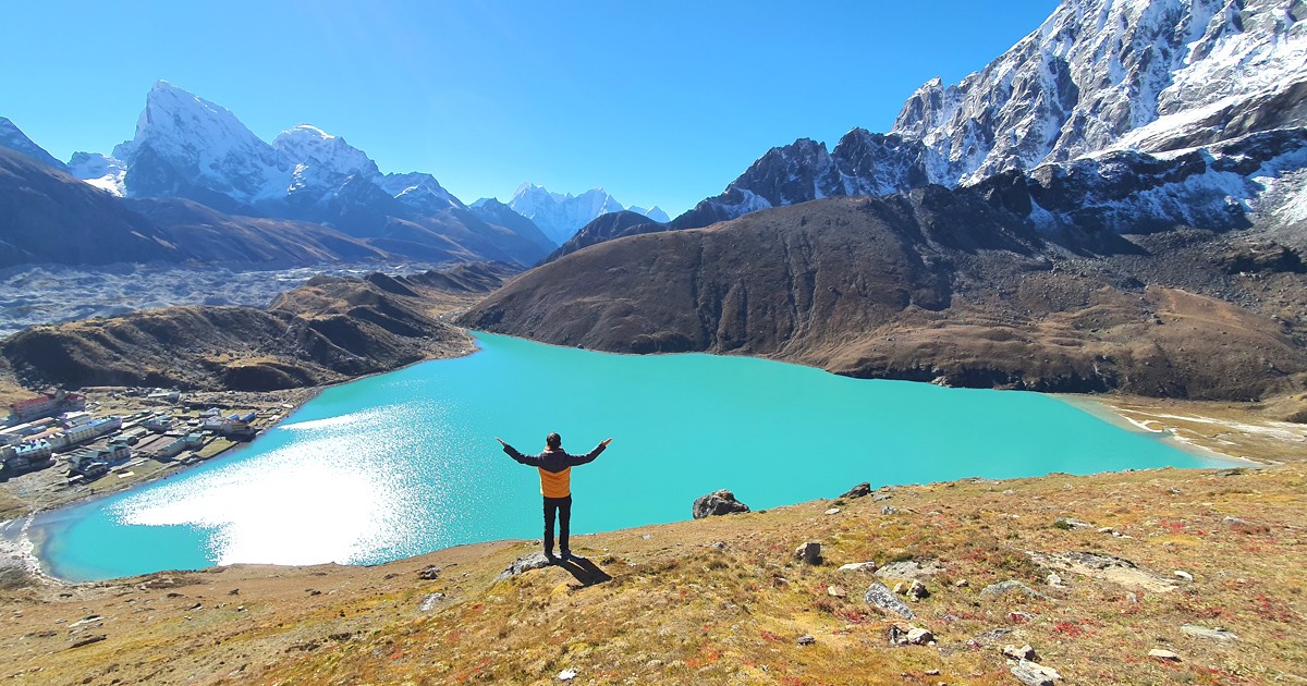 Everest Base Camp Trek via Gokyo Lake 19 Days