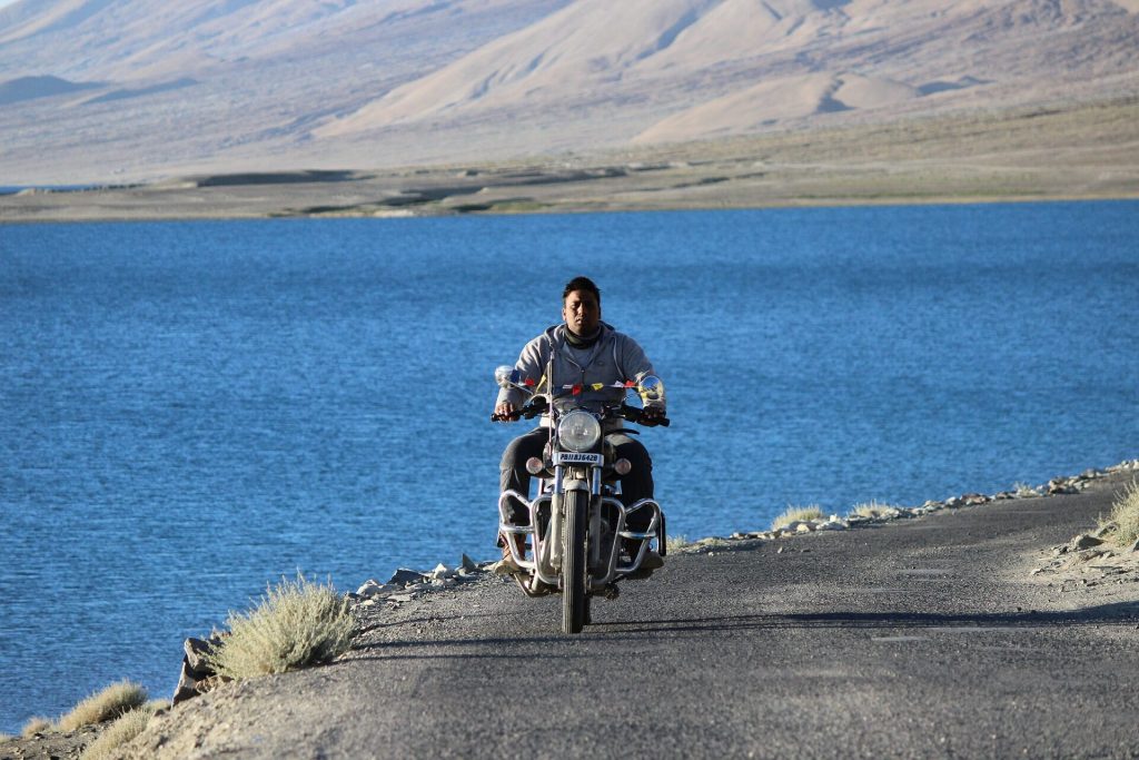 Leh Ladakh Bike Trip Packages | Book & Get Rs 6000 Discount