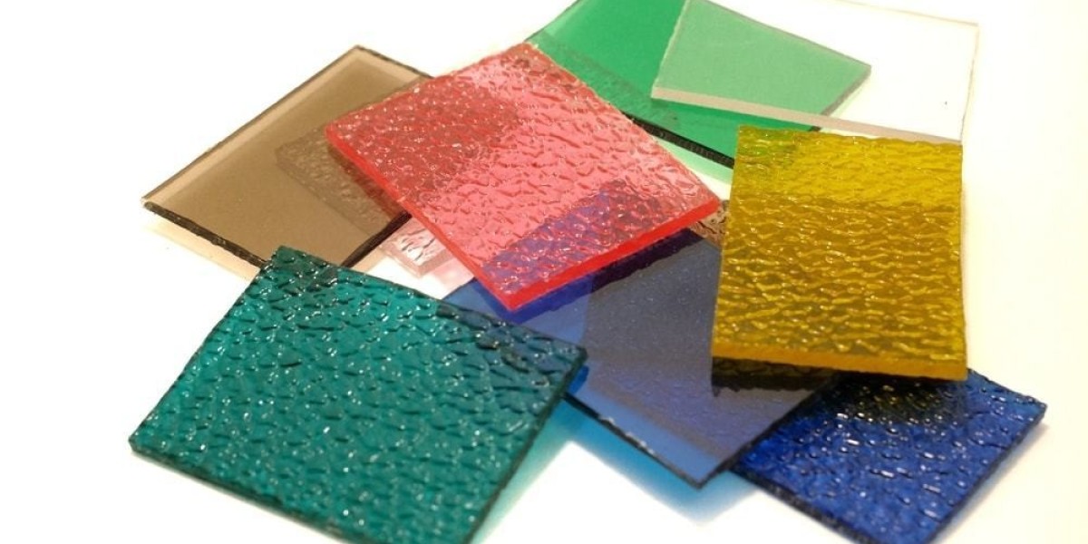 Market Analysis and Future Prospects of the Global Polycarbonate Sheet Market