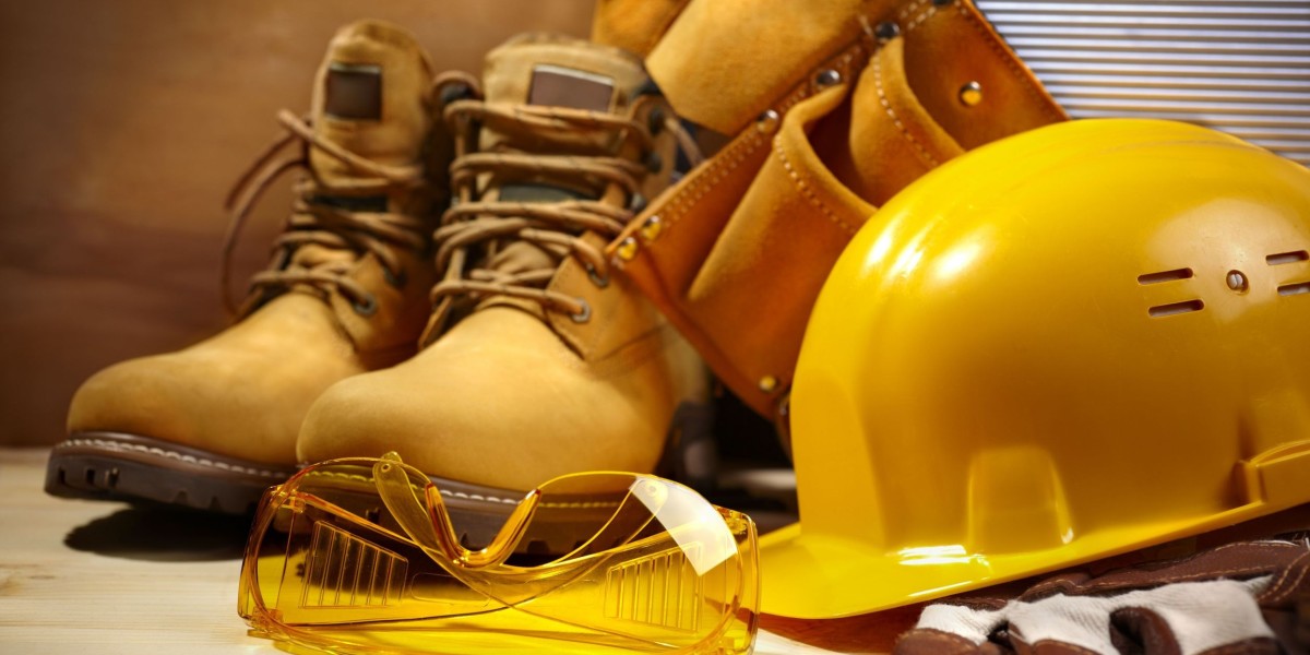 Safety Shoes in UAE