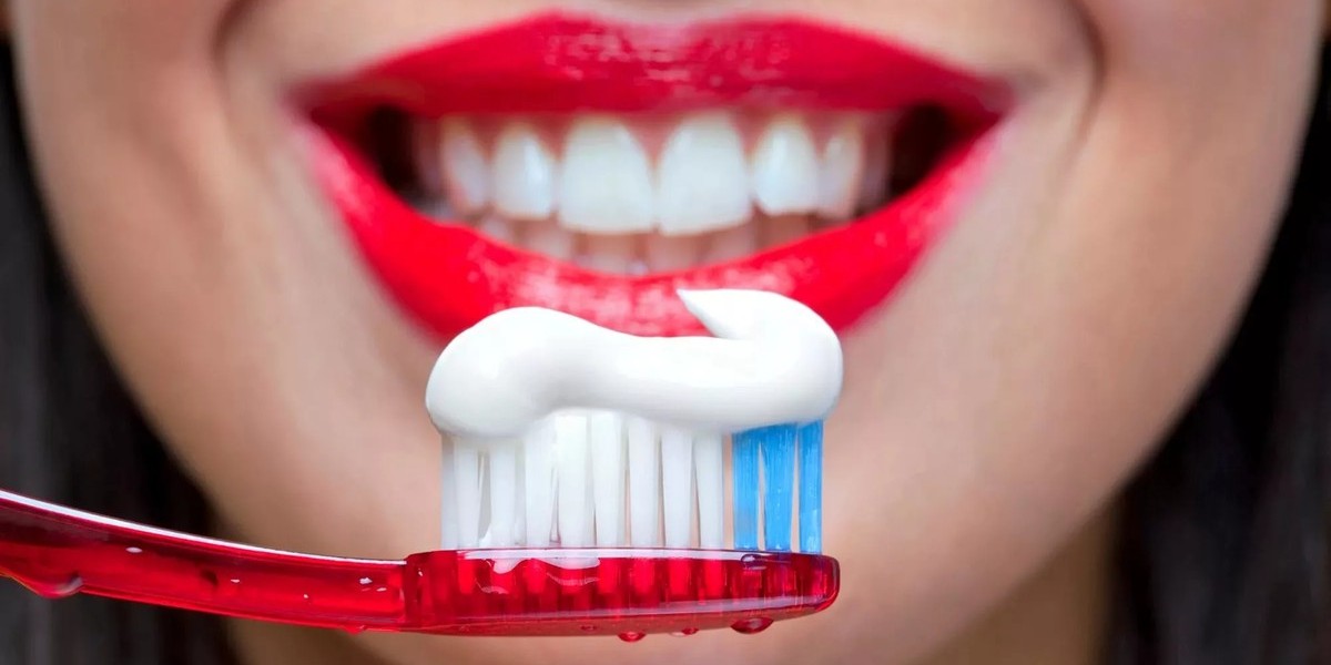 Brushing Up on Growth: Unveiling the Potential of the Global Sensitive Toothpaste Market