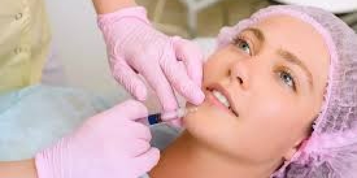 The Benefits of Dermal Fillers for Middle-Aged Women