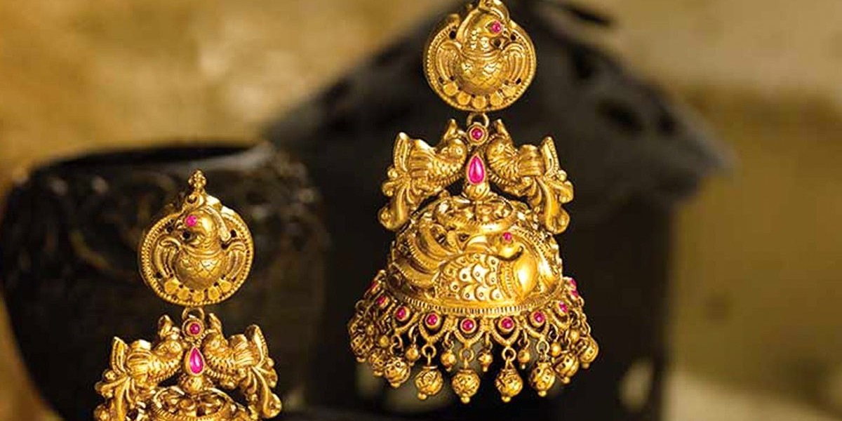 Jhumka earrings