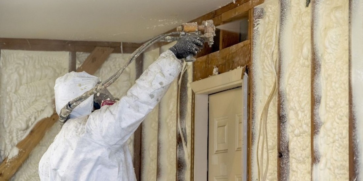 Toronto's Foam Costs: Budgeting for Insulation