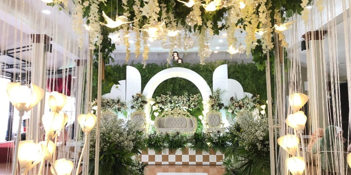 Transform Your Wedding with Elegant Decor Rentals