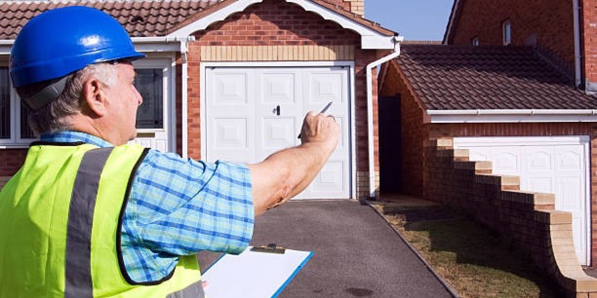 The Role of a House Surveyor: Ensuring Your Property's Integrity