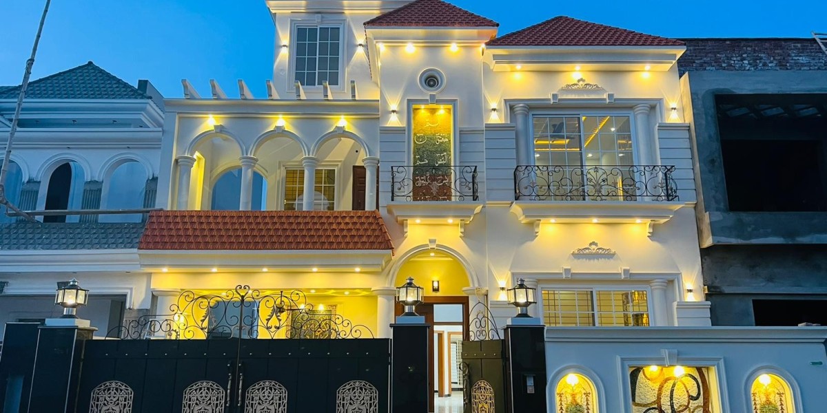 10 Marla House for Sale in Citi Housing Sialkot: The Epitome of Luxury Living