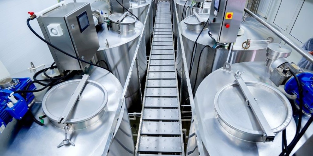 Dairy Processing Equipment Market Size, Share, Growth & Trends Report 2024-2032