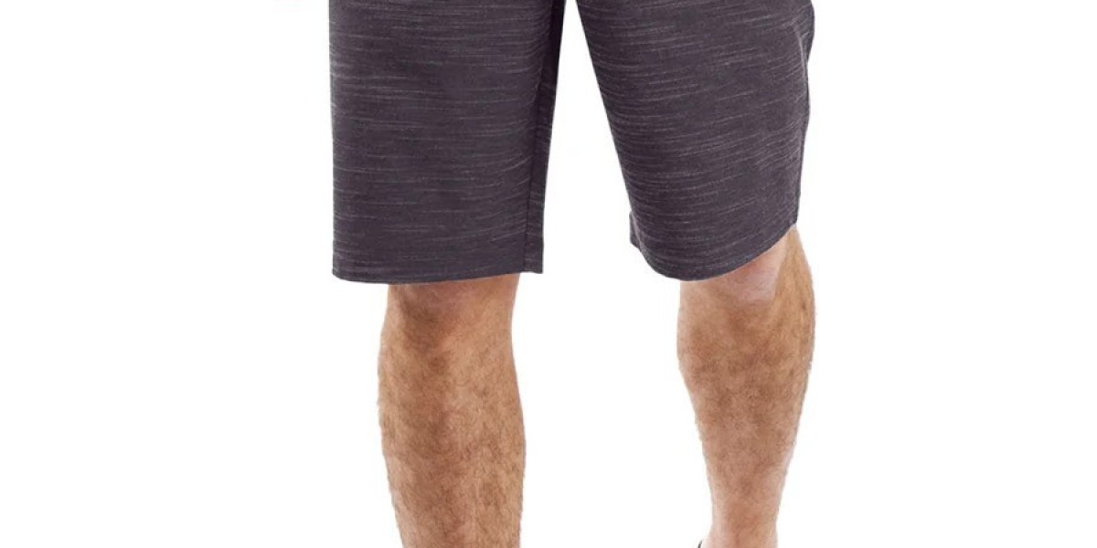 Unleash Your Style: How Men's Hybrid Shorts Can Boost Your Wardrobe