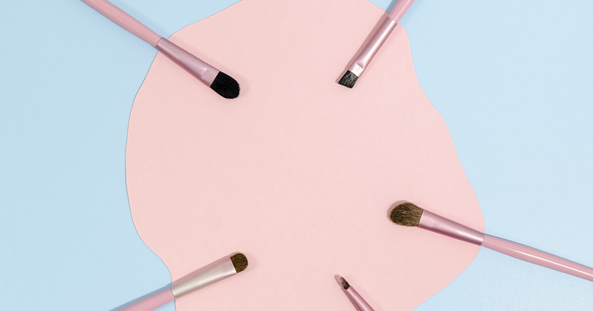 Unlock the Secret to Flawless Lashes with Mascara Brushes