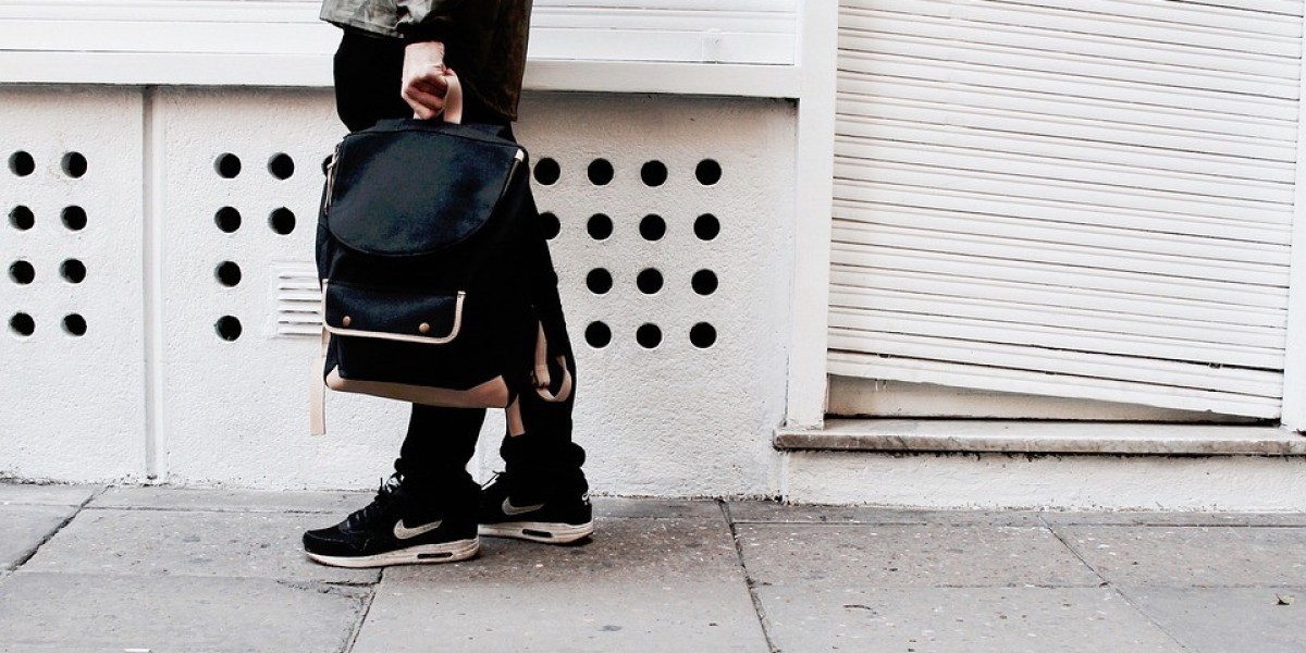 Digital Nomad Essentials: Backpacks Built for Mobile Office Life