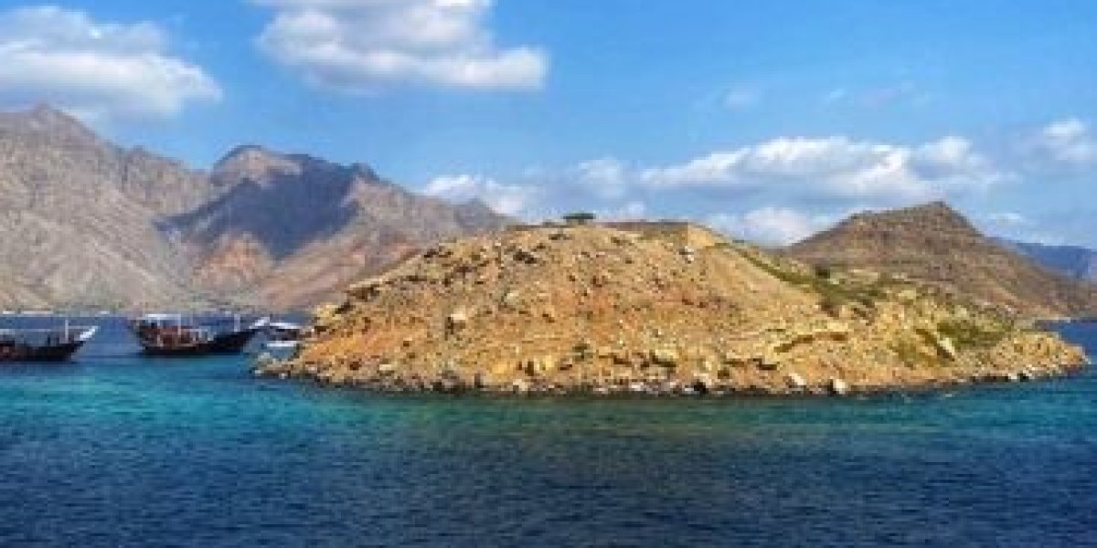 Musandam Boat Trip Adventures