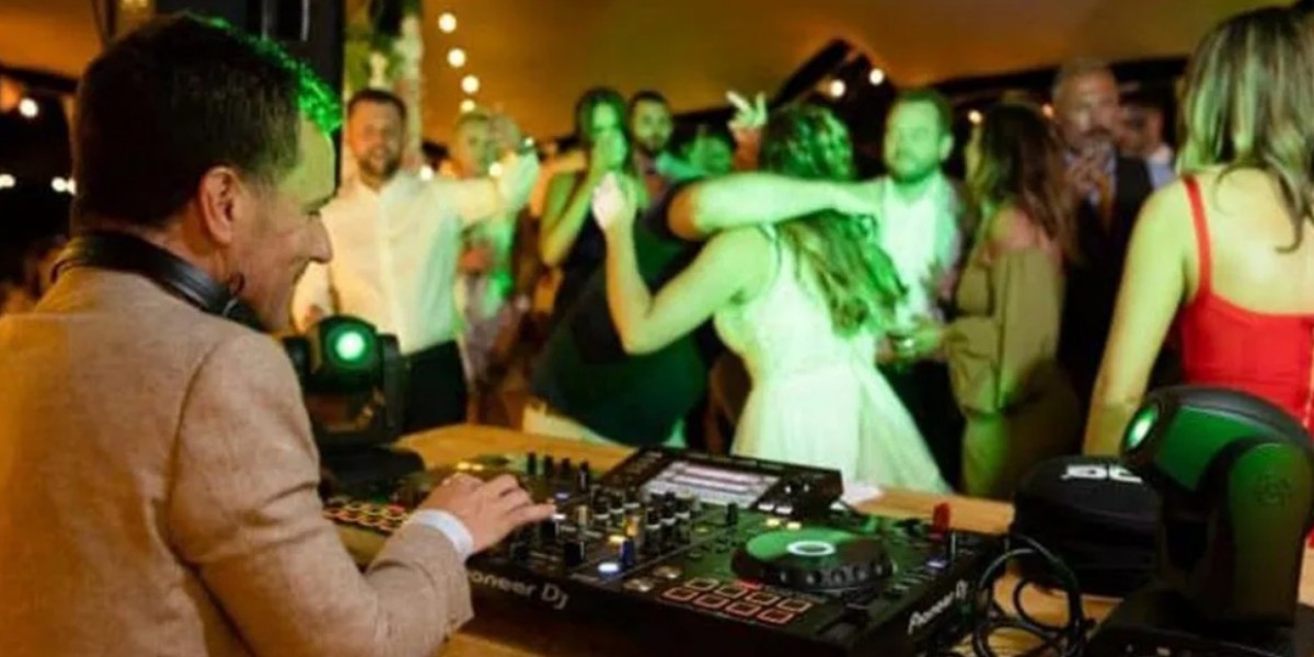 The Ultimate Guide to Hiring a Wedding DJ in Essex