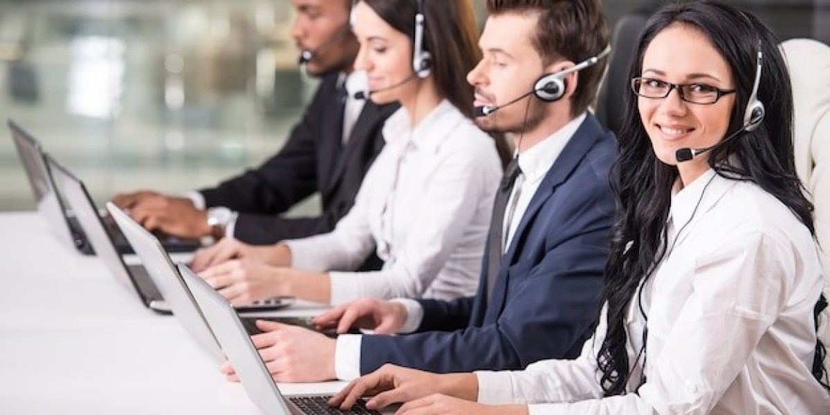 How does cloud call center software support remote work and distributed teams?