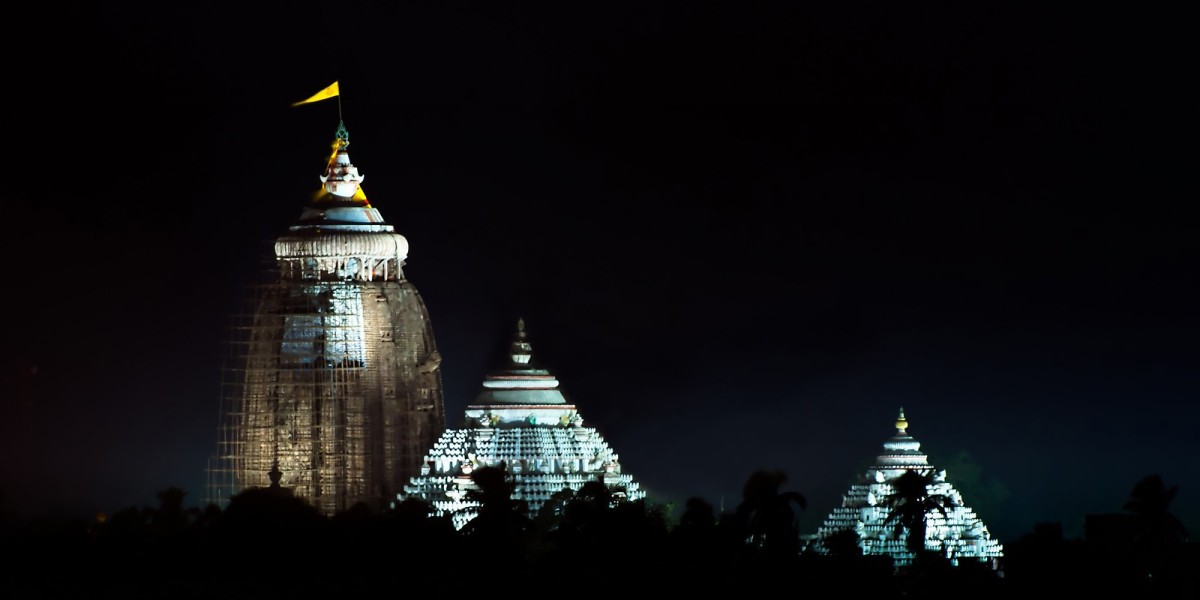 Unveil the Mystique of Puri: A Comprehensive Tour