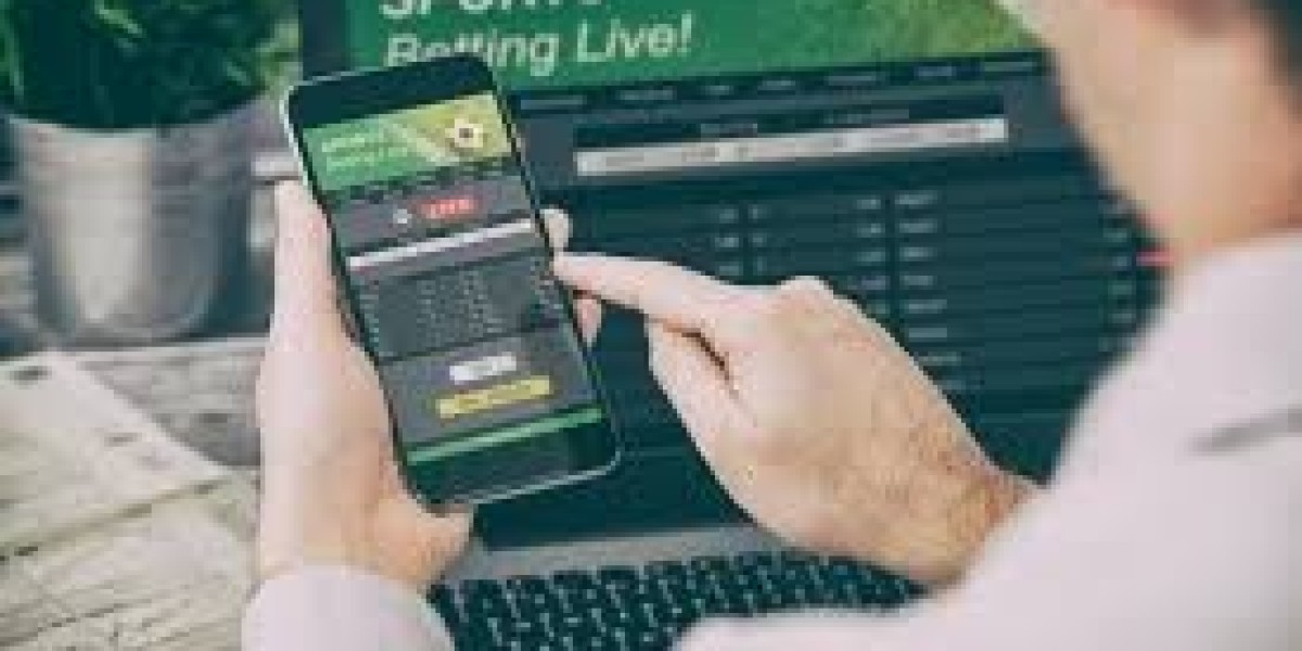 The actual Increase associated with Online Betting: A brand new Period within Betting