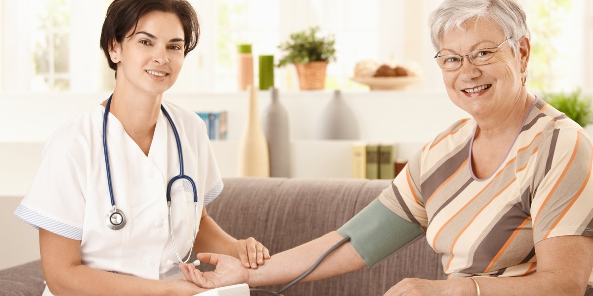 Top Benefits of Hiring a Professional Home Health Aide