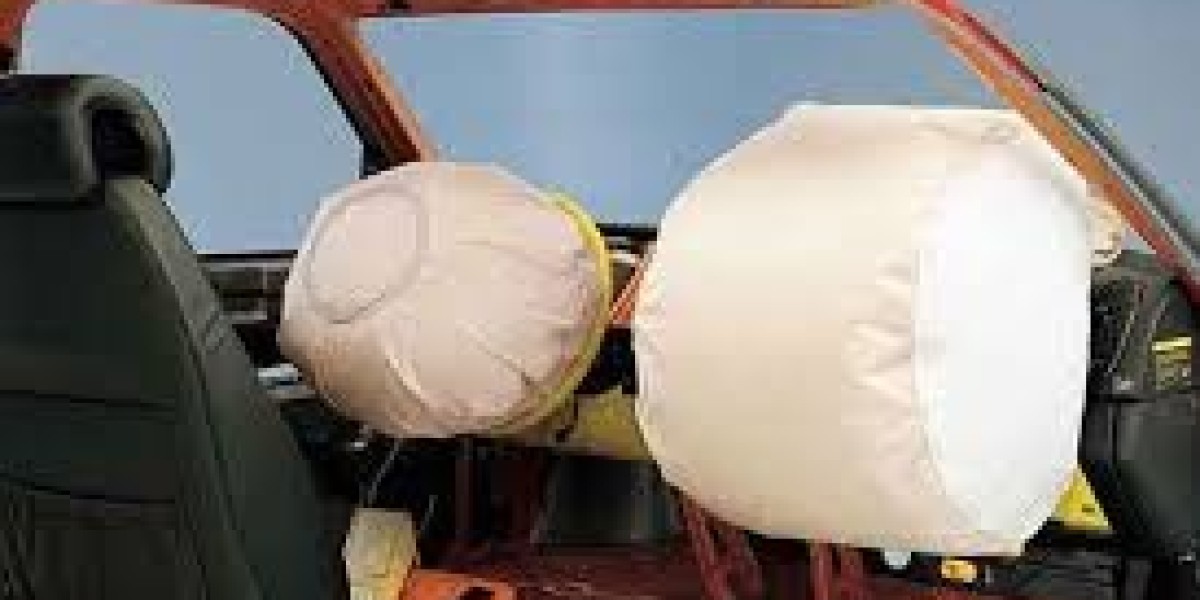 Safety Solutions: Navigating the Automotive Airbag Landscape