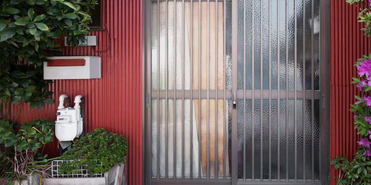 Top 5 Benefits of Installing Modern HDB Gates for Your Home