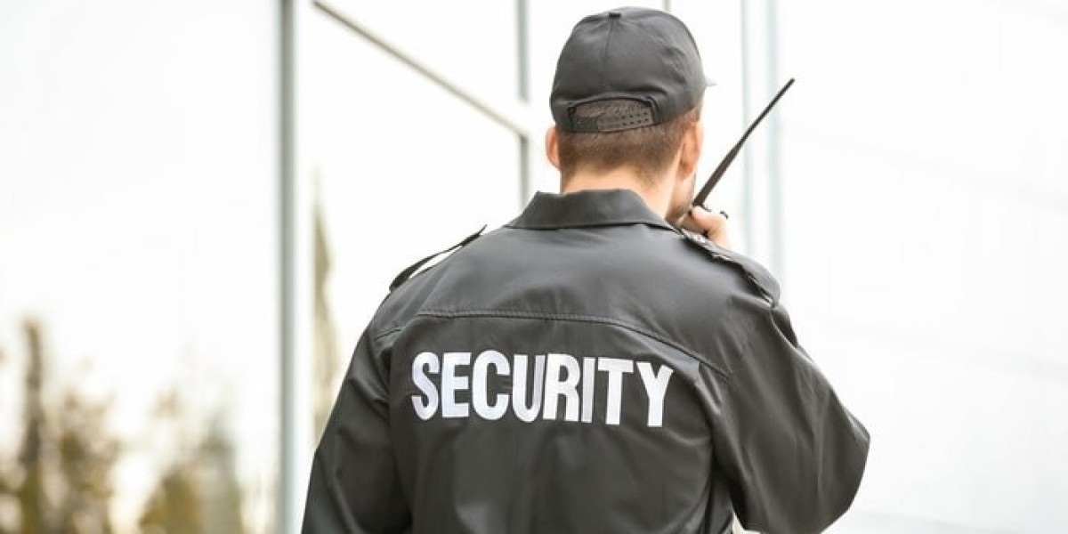 Hotel Security Guards and Customer Service Creating a Secure and Welcoming Atmosphere