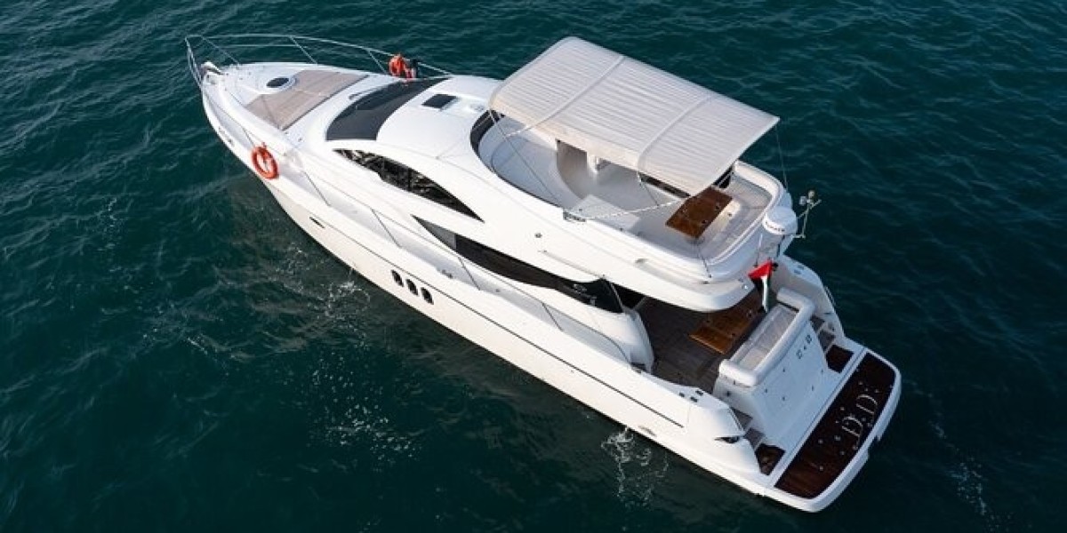 Yacht Hire Dubai: Luxury on the Arabian Gulf