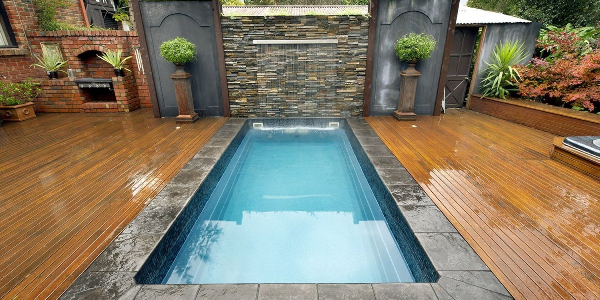 Mini Backyard Makeovers with Small Pools: Start Up Kit for Swimming Pool