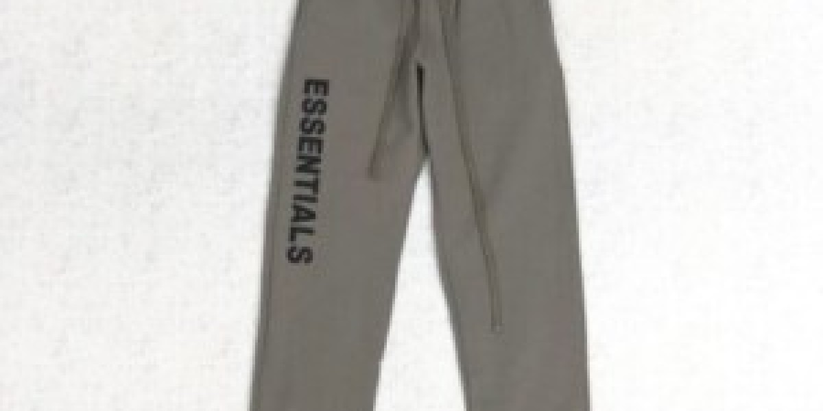 Essential Sweatpants: The Perfect Blend of Comfort and Style